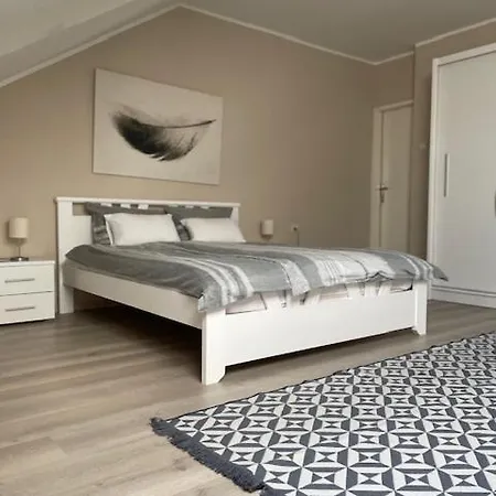 Daire Apartman Maja Lux Pančevo