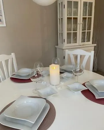 Daire Apartman Maja Lux *